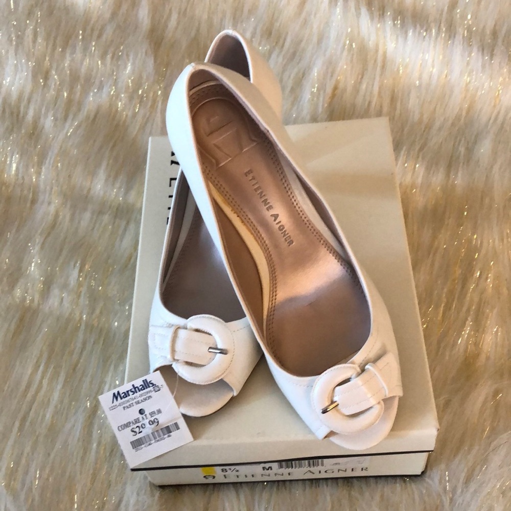 Etienne Aigner white open toe heel 8.5m